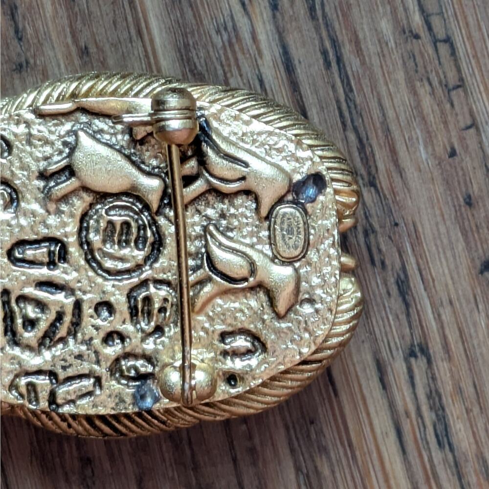 CHANEL Scarab Gold Tone Brooch - Picture 5 of 5